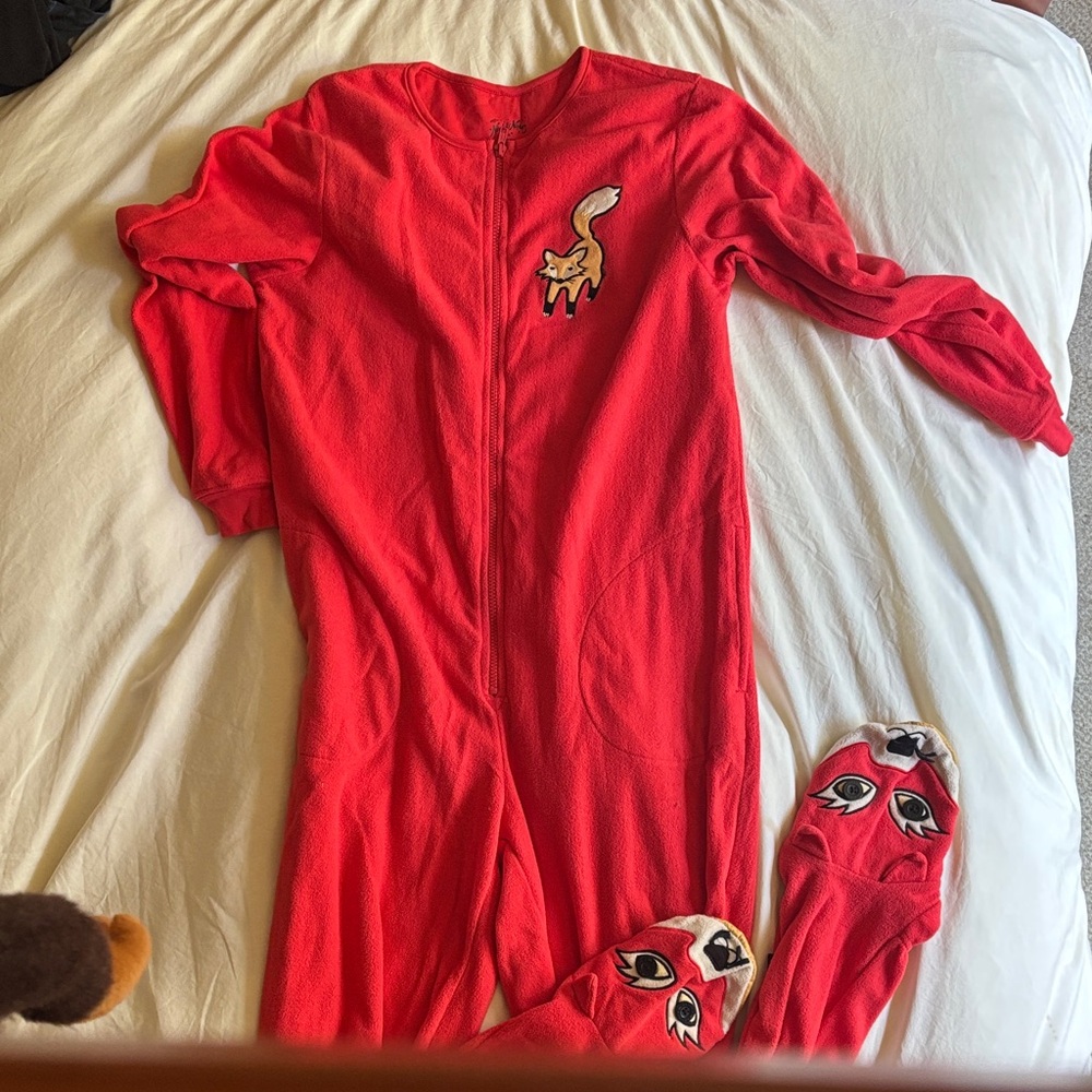 Nick & Nora Red Footie Pajama with Fox Design women’s medium